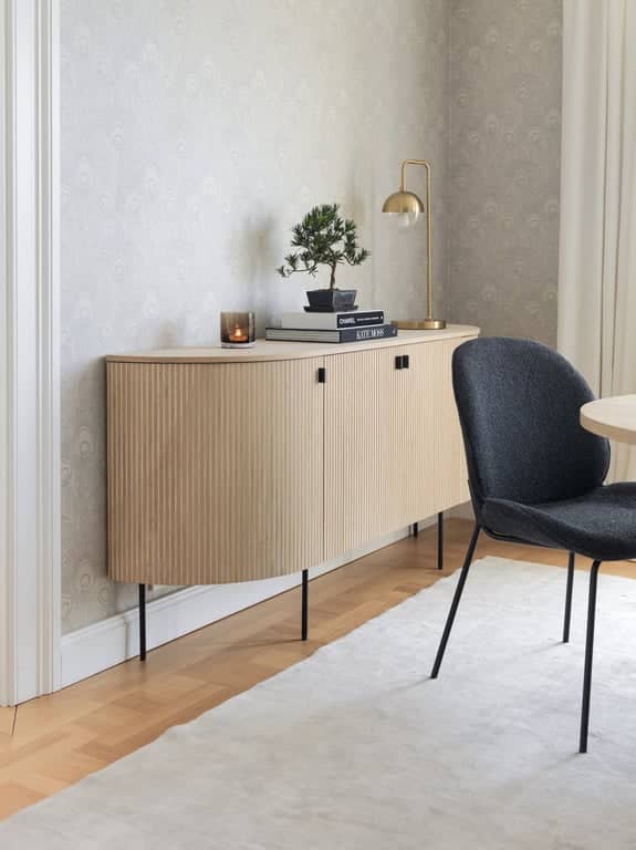 Linea buet skjenk - bilde 2 av 3